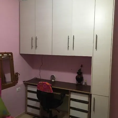 Vishe Guesthouse *